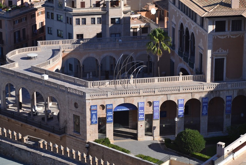 Fundación Bartolomé March (City Palace) 